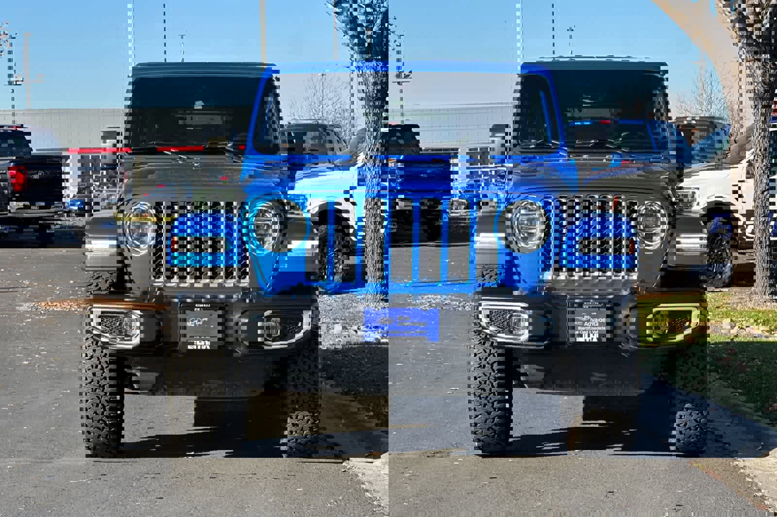 Used 2021 Jeep Wrangler Unlimited Sahara w/ Cold Weather Group image 8