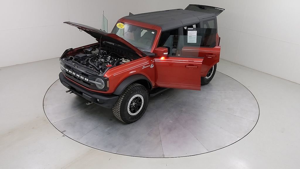 Certified 2022 Ford Bronco Outer Banks w/ Sasquatch Package AWD/4WD image 56
