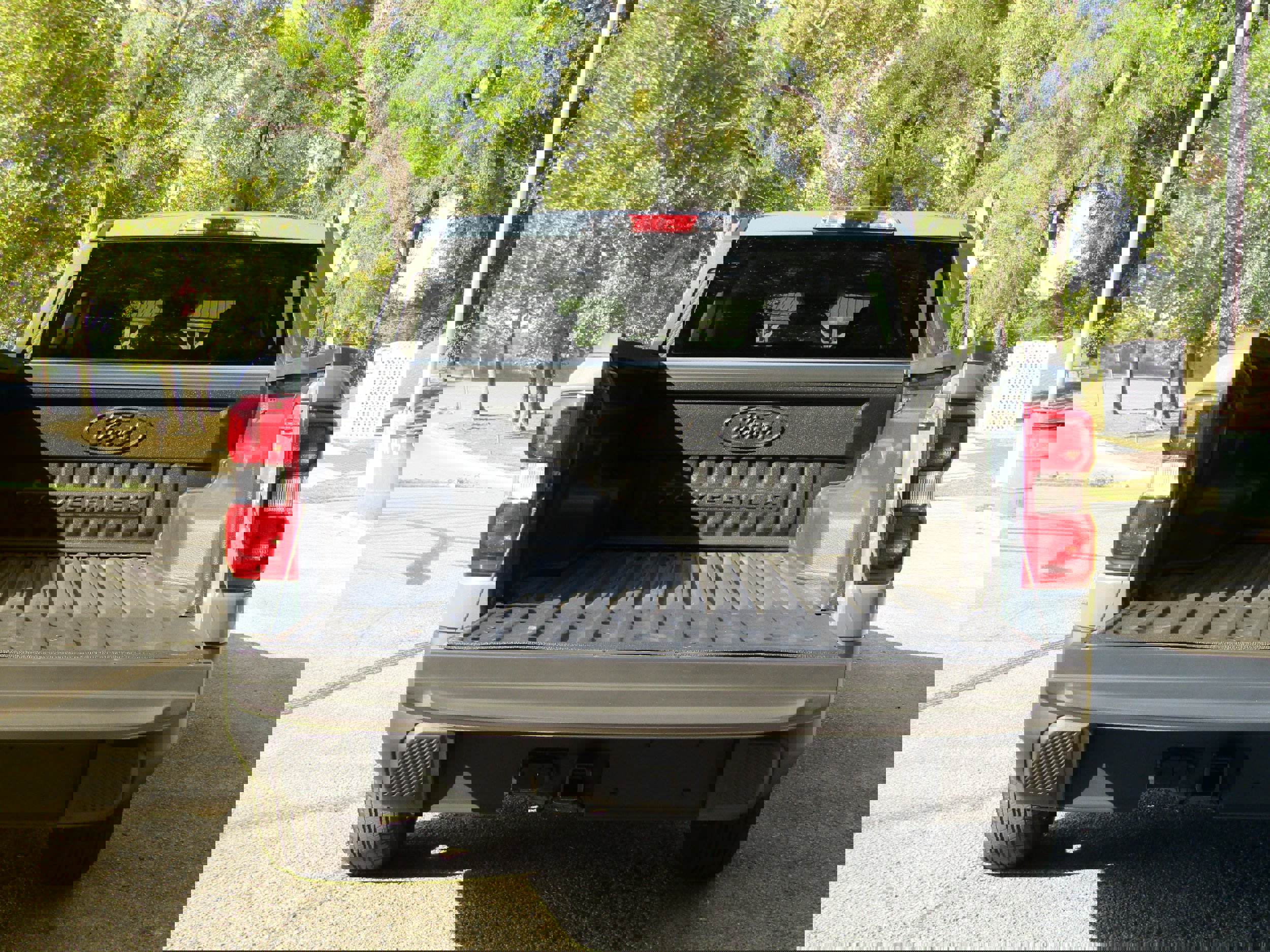 Certified 2024 Ford Maverick XLT w/ XLT Luxury Package image 11