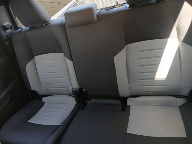 Used 2025 Toyota Tacoma TRD Off-Road image 13