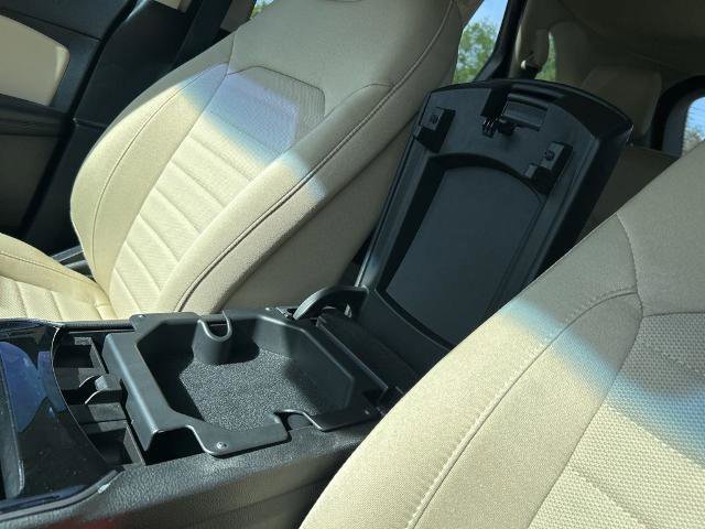Certified 2020 Ford Edge SE FWD image 38