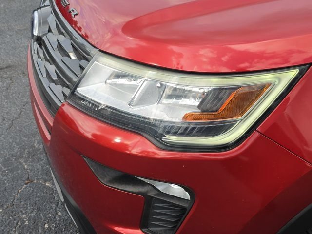 Certified 2019 Ford Explorer XLT w/ Equipment Group 202A FWD image 12