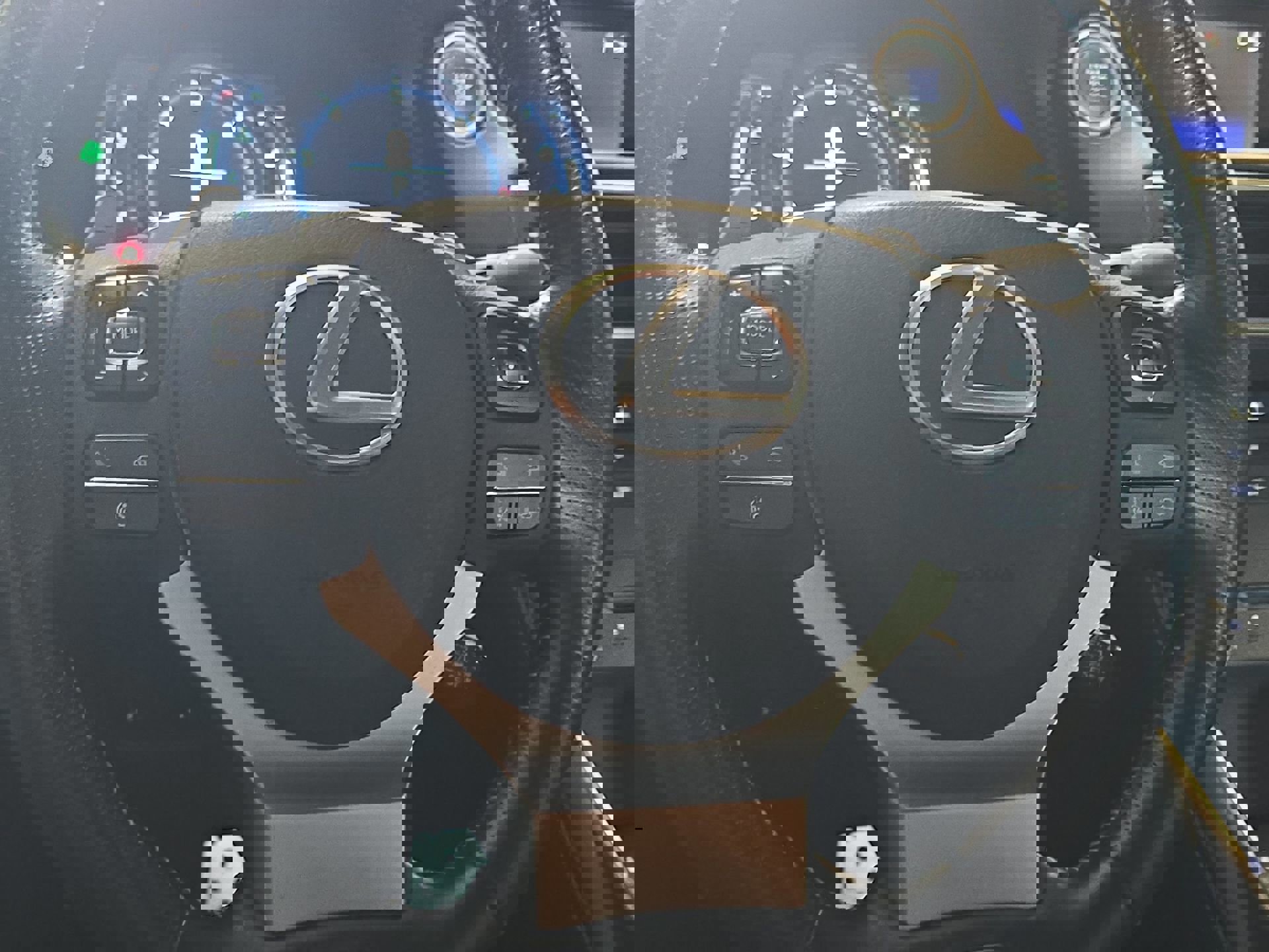 Used 2020 Lexus IS 350 F Sport w/ F Sport Package image 14