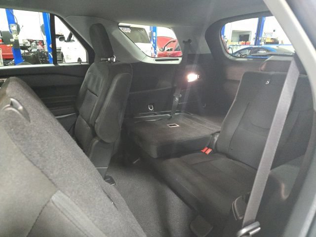 Certified 2024 Ford Explorer XLT AWD/4WD image 34