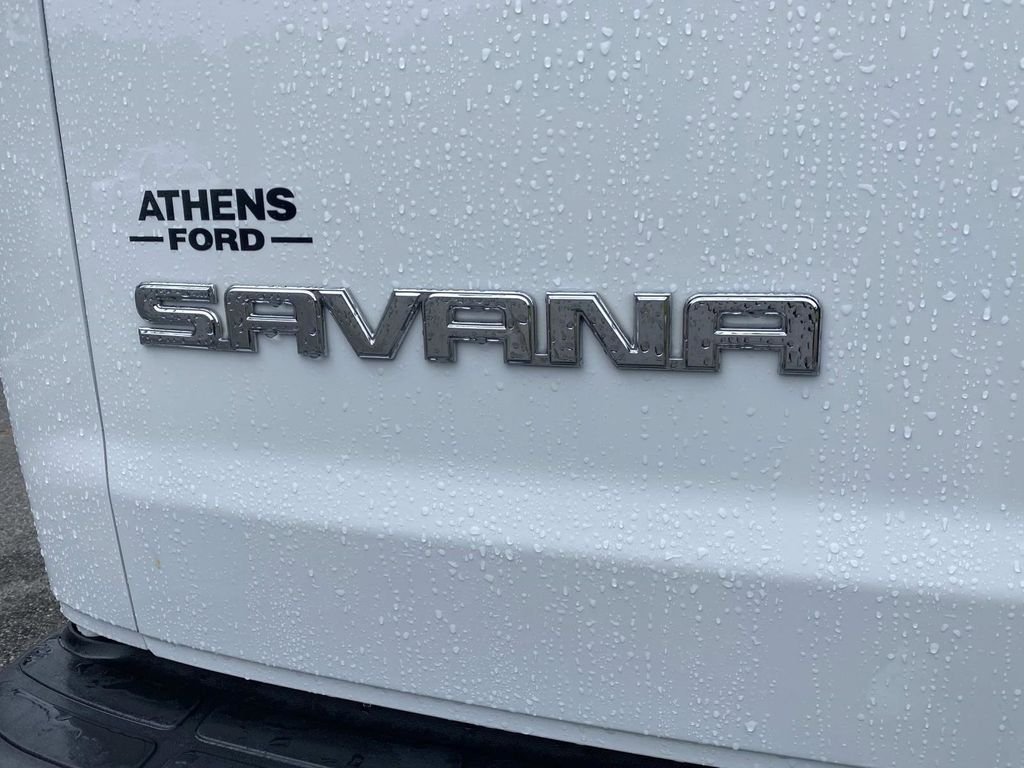Used 2025 GMC Savana 2500 w/ Driver Convenience Package RWD image 5