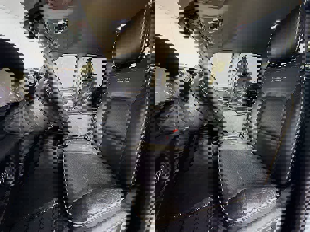 Used 2020 RAM 1500 Laramie w/ Off Road Group image 15