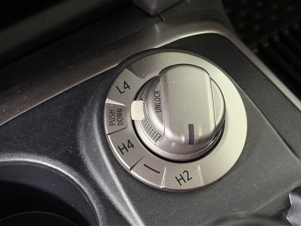 Used 2020 Toyota 4Runner SR5 image 23
