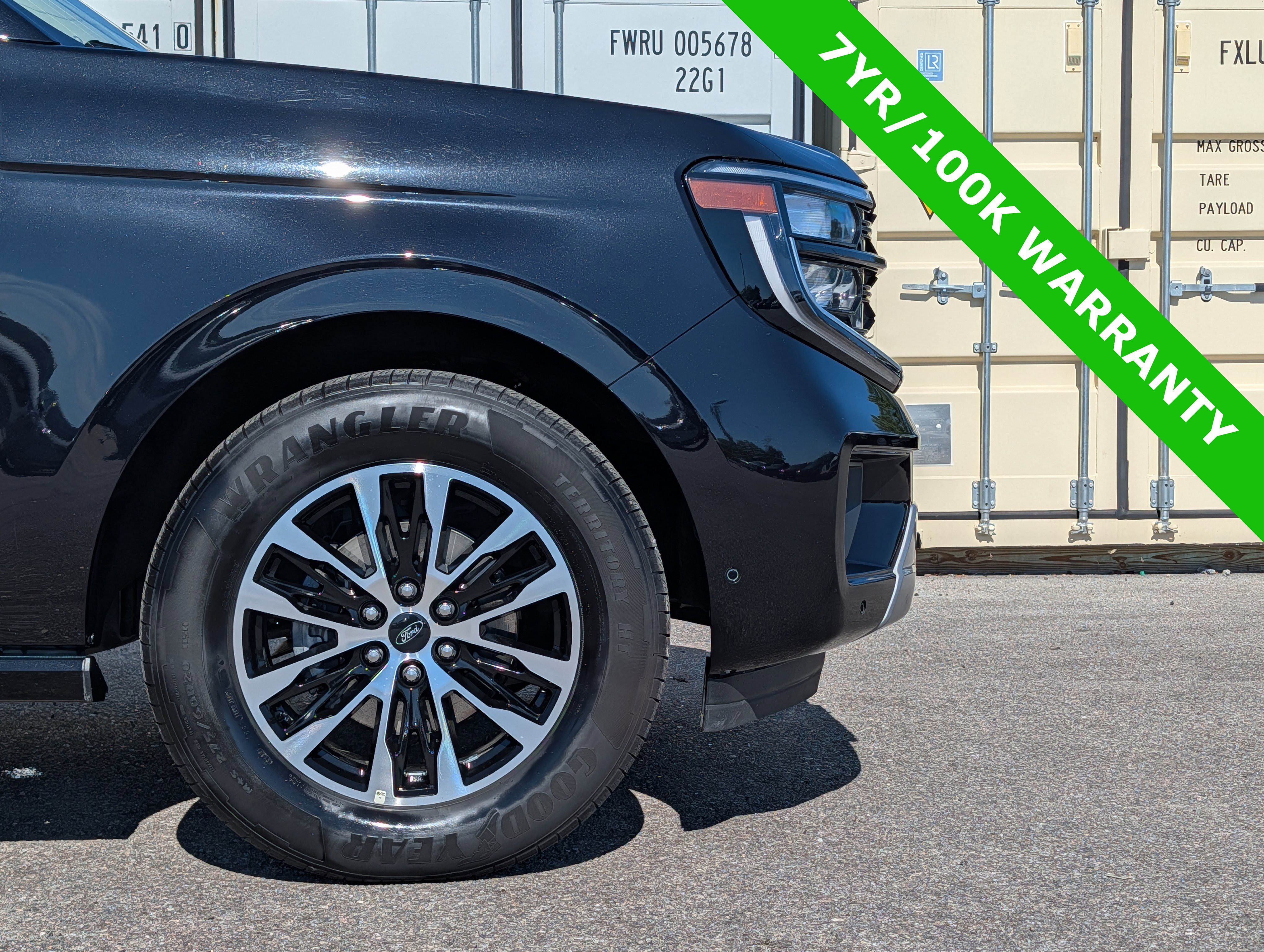 Certified 2025 Ford Expedition Max Platinum AWD/4WD image 11