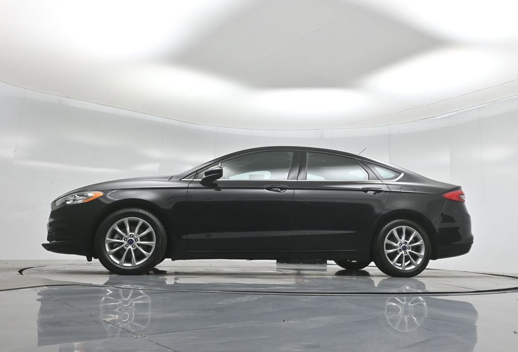 Certified 2017 Ford Fusion SE image 51
