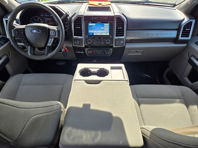 Certified 2017 Ford F250 XLT w/ XLT Premium Package image 9