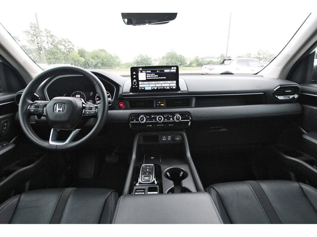 Used 2023 Honda Pilot EX-L image 12