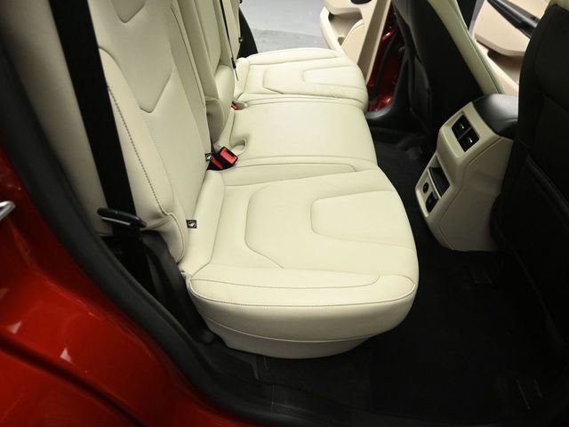 Certified 2022 Ford Edge Titanium w/ Class II Trailer Tow Package image 41