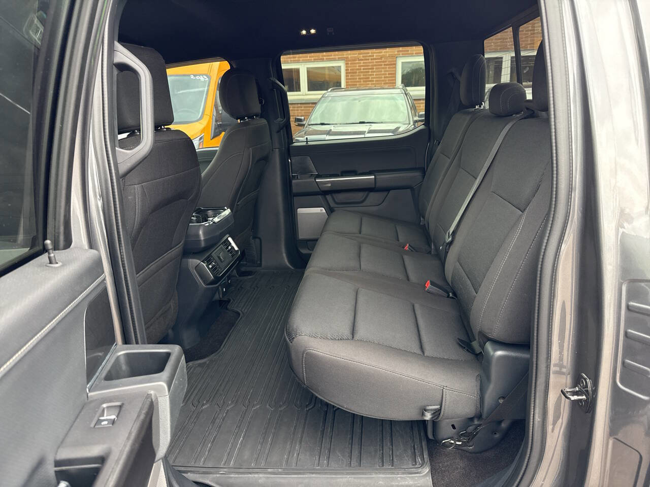 Certified 2021 Ford F150 XLT w/ Equipment Group 302A High image 25