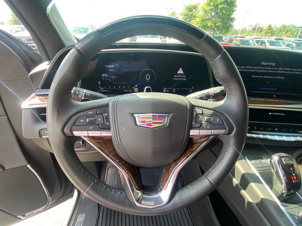 Used 2023 Cadillac Escalade ESV Sport Platinum w/ LPO, ONYX Package AWD/4WD image 13