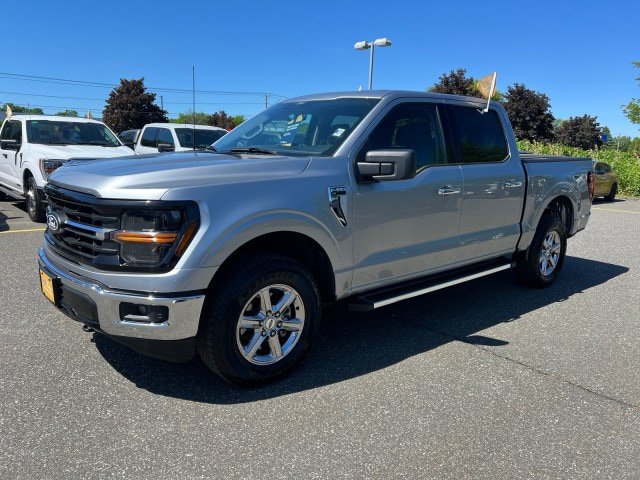 Certified 2025 Ford F150 XLT w/ Equipment Group 301A Standard AWD/4WD image 3