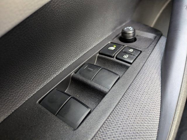 Used 2025 Toyota Corolla LE image 19