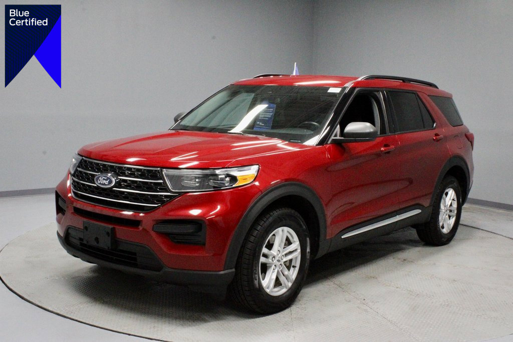 Certified 2022 Ford Explorer XLT w/ Class IV Trailer Tow Package image 1