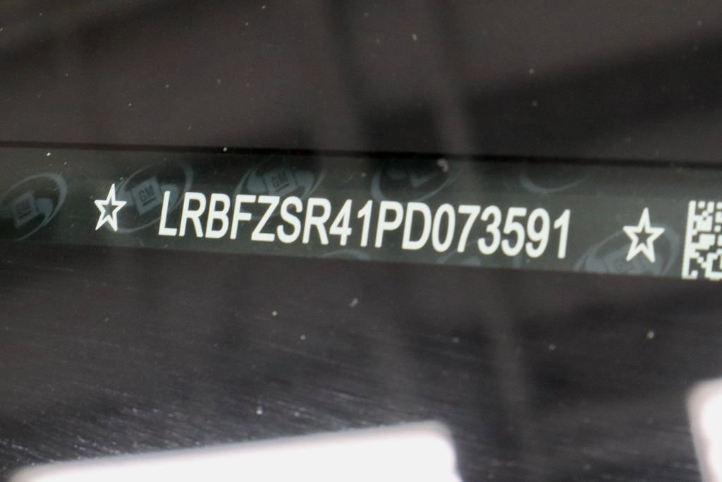 Used 2023 Buick Envision Avenir AWD/4WD image 36