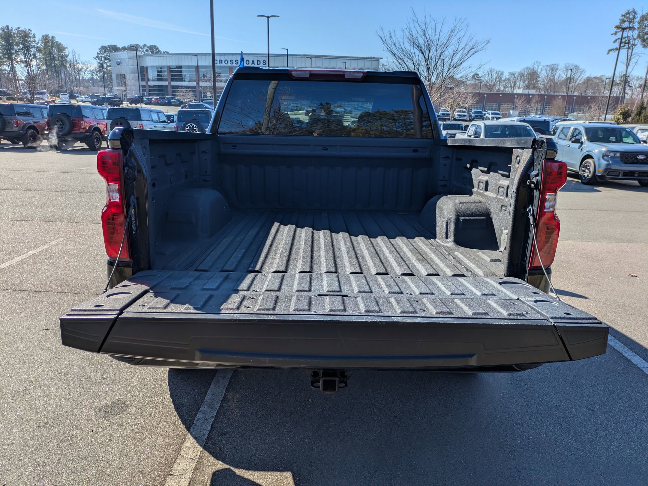 Used 2024 Chevrolet Silverado 1500 Custom image 30