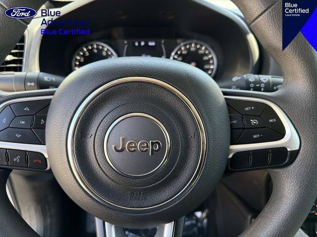 Used 2023 Jeep Renegade Latitude AWD/4WD image 20