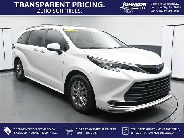 Used 2024 Toyota Sienna XLE