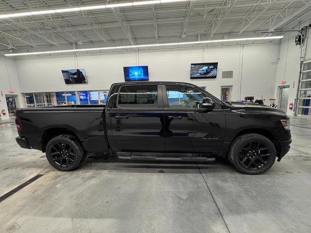 Used 2020 RAM 1500 Sport w/ Night Edition image 4