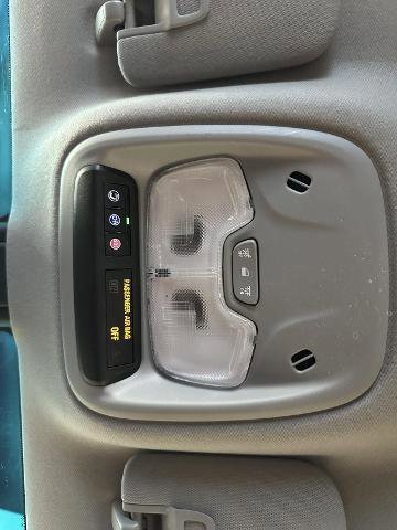 Used 2022 Chevrolet Bolt LT w/ Infotainment Package image 29