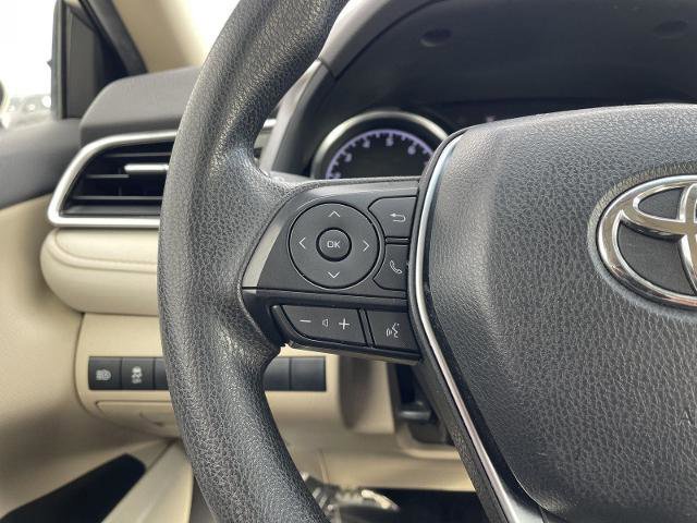 Used 2018 Toyota Camry LE image 13