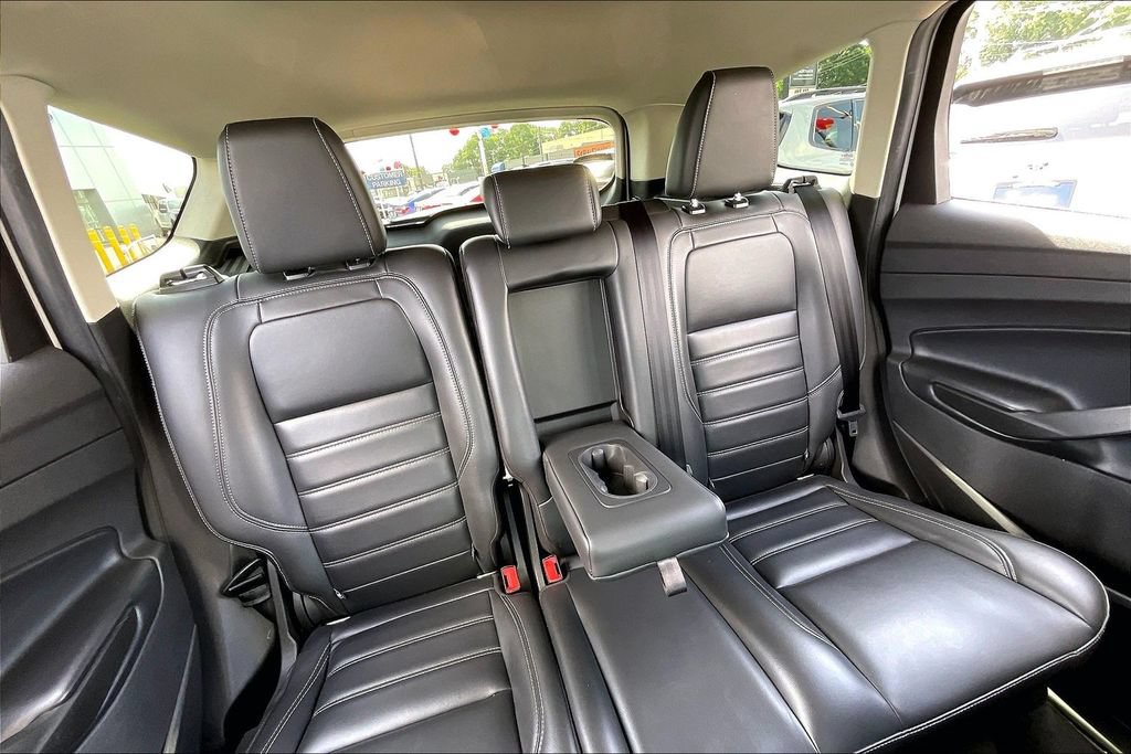 Certified 2019 Ford Escape SEL FWD image 27