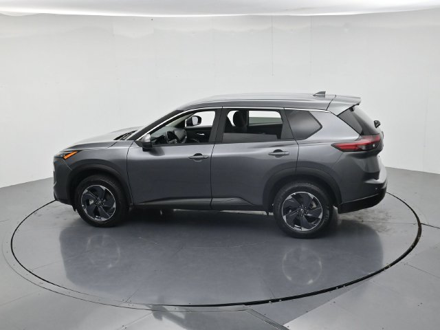 Used 2025 Nissan Rogue SV FWD image 44