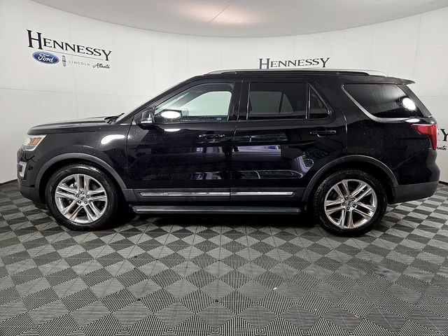Certified 2017 Ford Explorer XLT w/ Equipment Group 202A FWD image 6