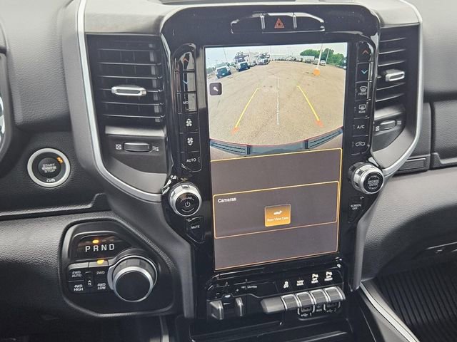 Used 2022 RAM 1500 Big Horn AWD/4WD image 36