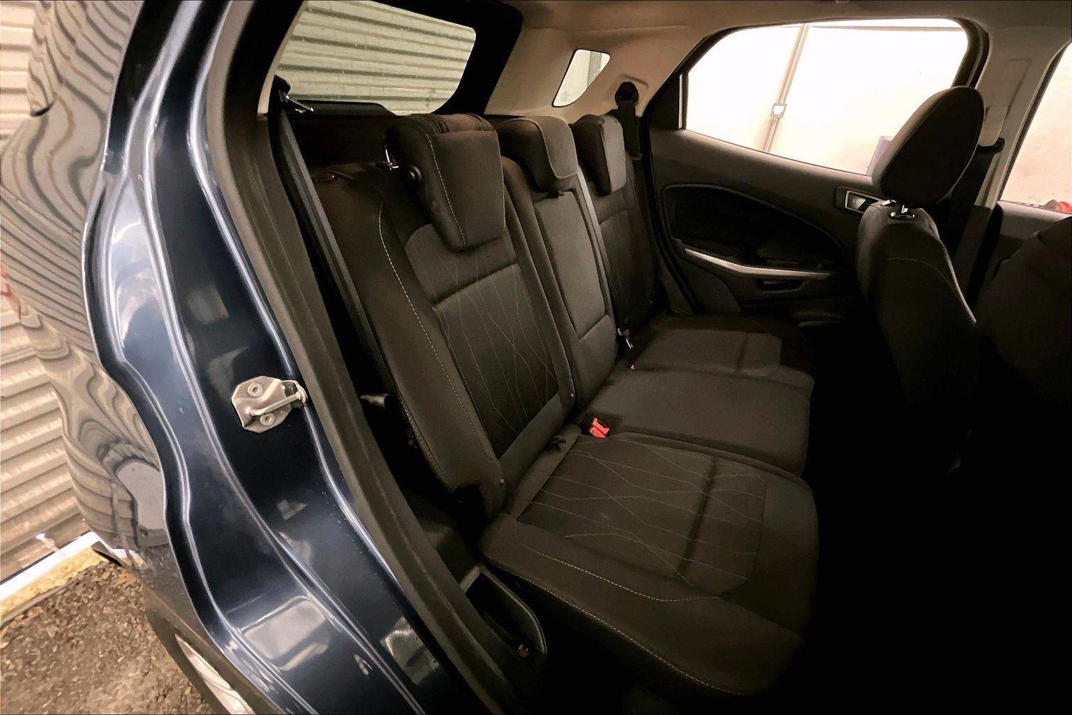 Certified 2021 Ford EcoSport SE image 26