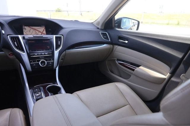 Used 2017 Acura TLX V6 SH-AWD w/ Technology Pkg image 26