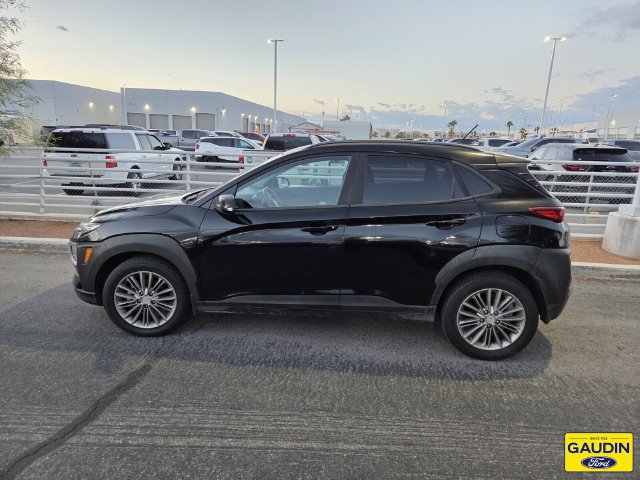 Used 2018 Hyundai Kona SEL FWD image 2
