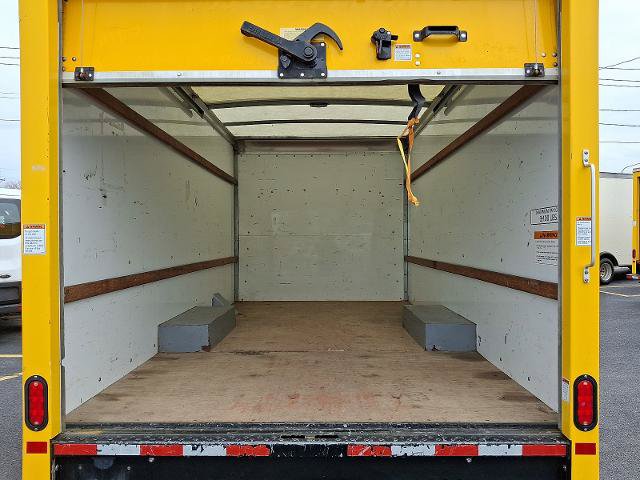 Used 2021 GMC Savana 3500 w/ Power Convenience Package RWD image 25