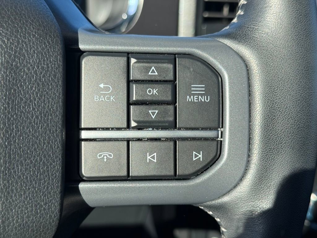 Certified 2023 Ford F150 Lariat w/ Equipment Group 502A High image 19