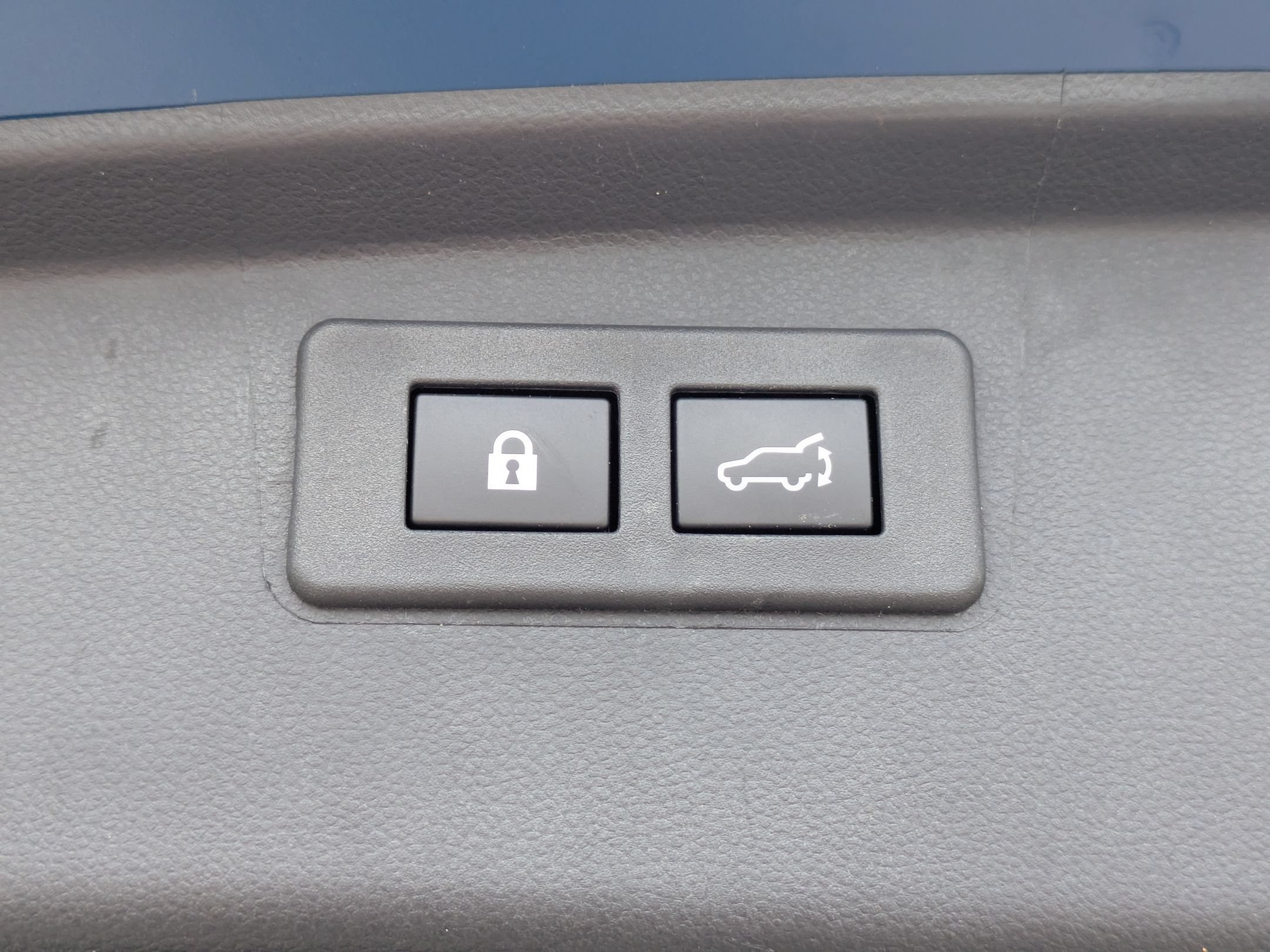 Used 2025 Subaru Outback Wilderness AWD/4WD image 33