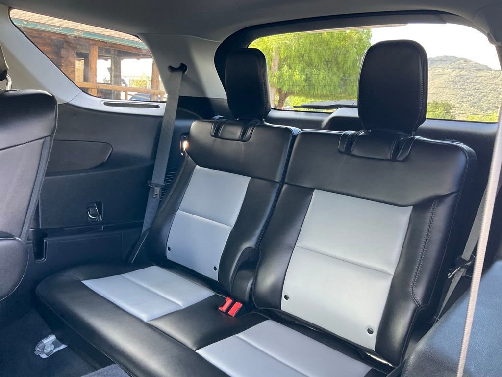 Certified 2022 Ford Explorer XLT w/ Equipment Group 202A image 55