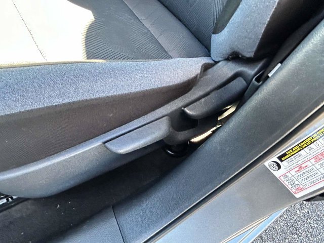 Used 2025 Nissan Versa SV FWD image 18