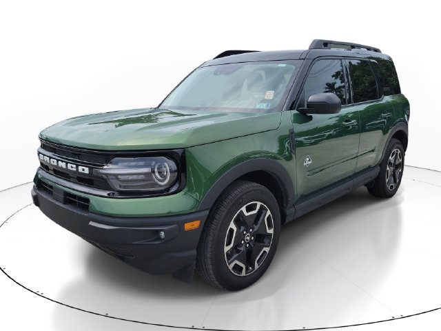 Certified 2023 Ford Bronco Sport Outer Banks w/ Tech Package AWD/4WD image 2
