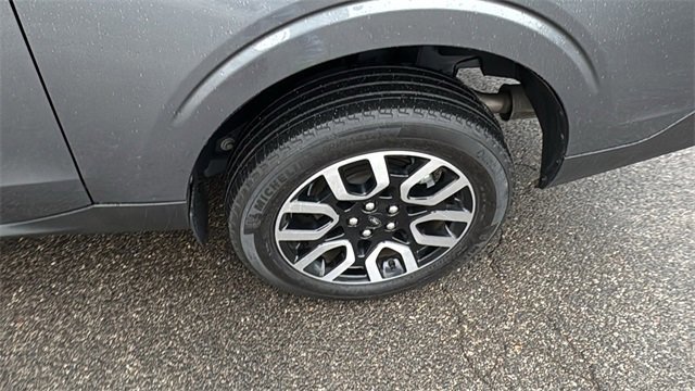 Certified 2022 Ford Maverick Lariat w/ Lariat Luxury Package image 29