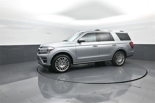 Certified 2022 Ford Expedition Limited image 4