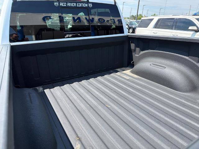 Used 2022 RAM 1500 Limited w/ Body Color Bumper Group AWD/4WD image 11