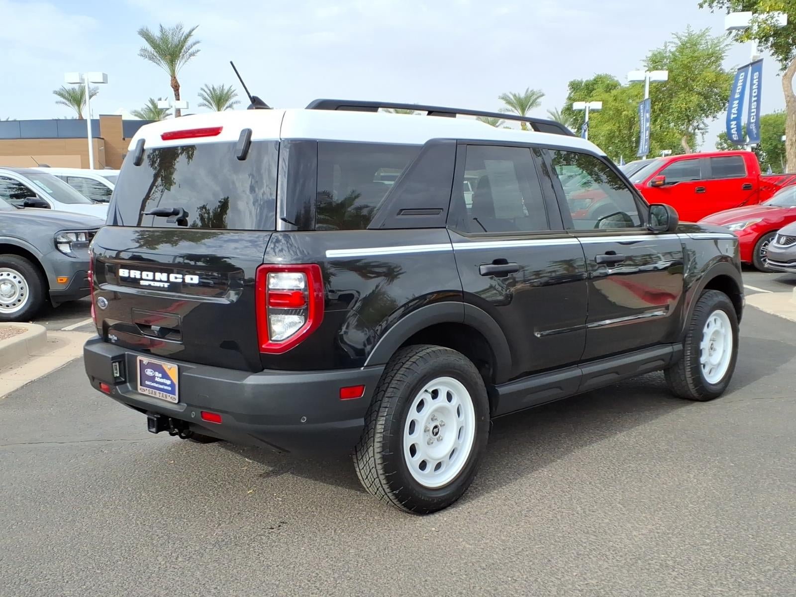 Certified 2024 Ford Bronco Sport Heritage w/ Heritage Convenience Package AWD/4WD image 4