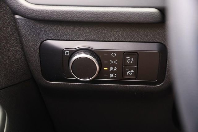 Certified 2025 Ford Escape Active AWD/4WD image 19