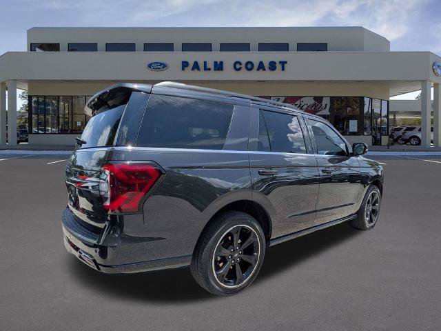 Certified 2024 Ford Expedition Limited AWD/4WD image 3