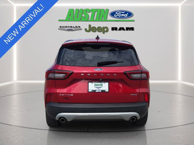 Certified 2023 Ford Escape Active AWD/4WD image 4
