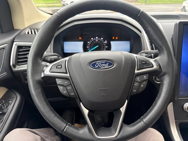 Certified 2024 Ford Edge SEL w/ Convenience Package AWD/4WD image 19