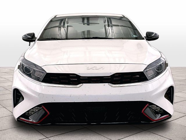 Used 2022 Kia Forte GT-Line w/ GT-Line Premium Package FWD image 3
